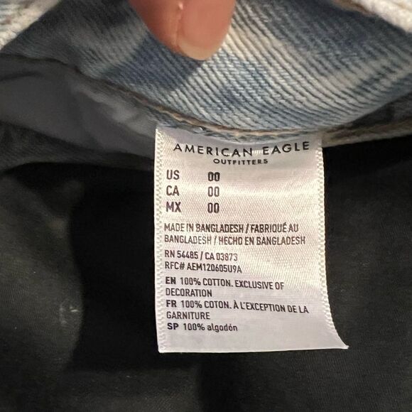 AMERICAN EAGLE DISTRESSED MOM SHORTS SIZE 0- NWT - Picture 9 of 9